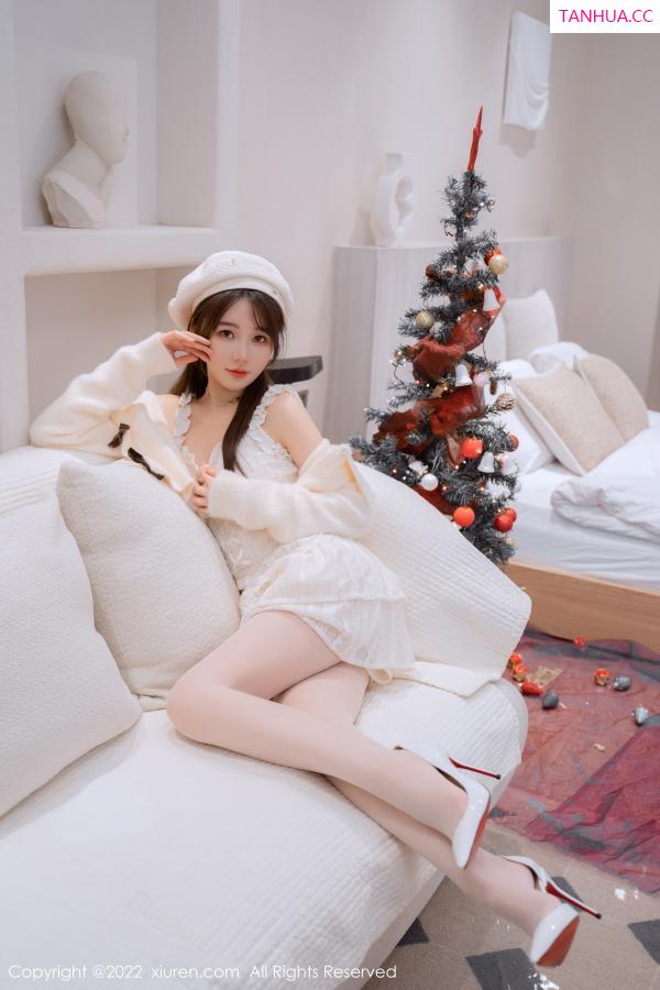 婠婠么  [XiuRen]高清写真图 2022.12.21 No.6025 婠婠么 丝袜美腿第28张图片